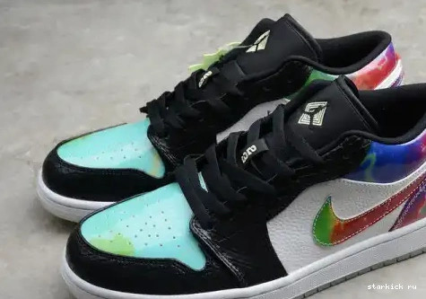 CW7309-090 Air Low 1 Galaxy CW7309-090 Jordan 0527